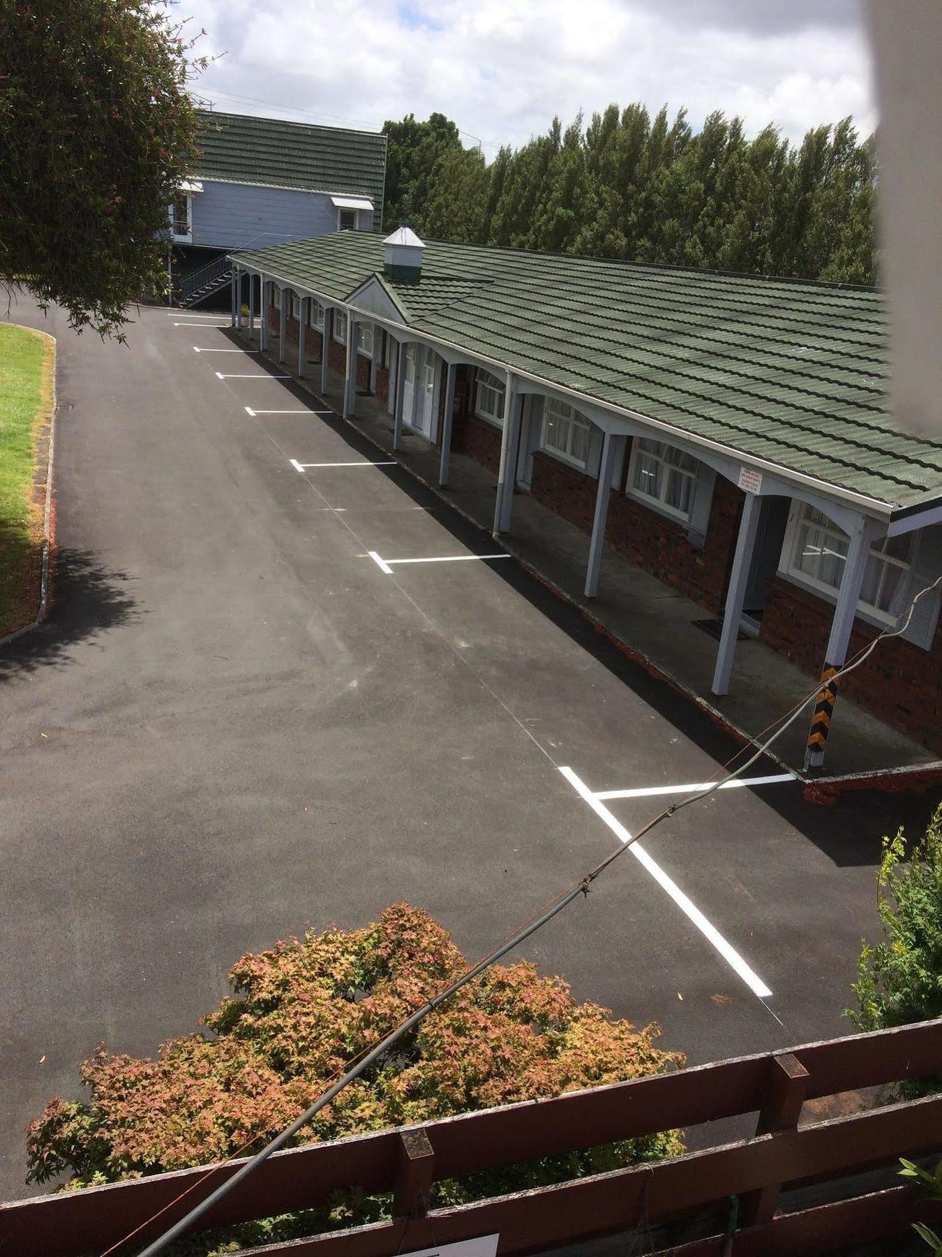 Colonial Motel Papakura Buitenkant foto