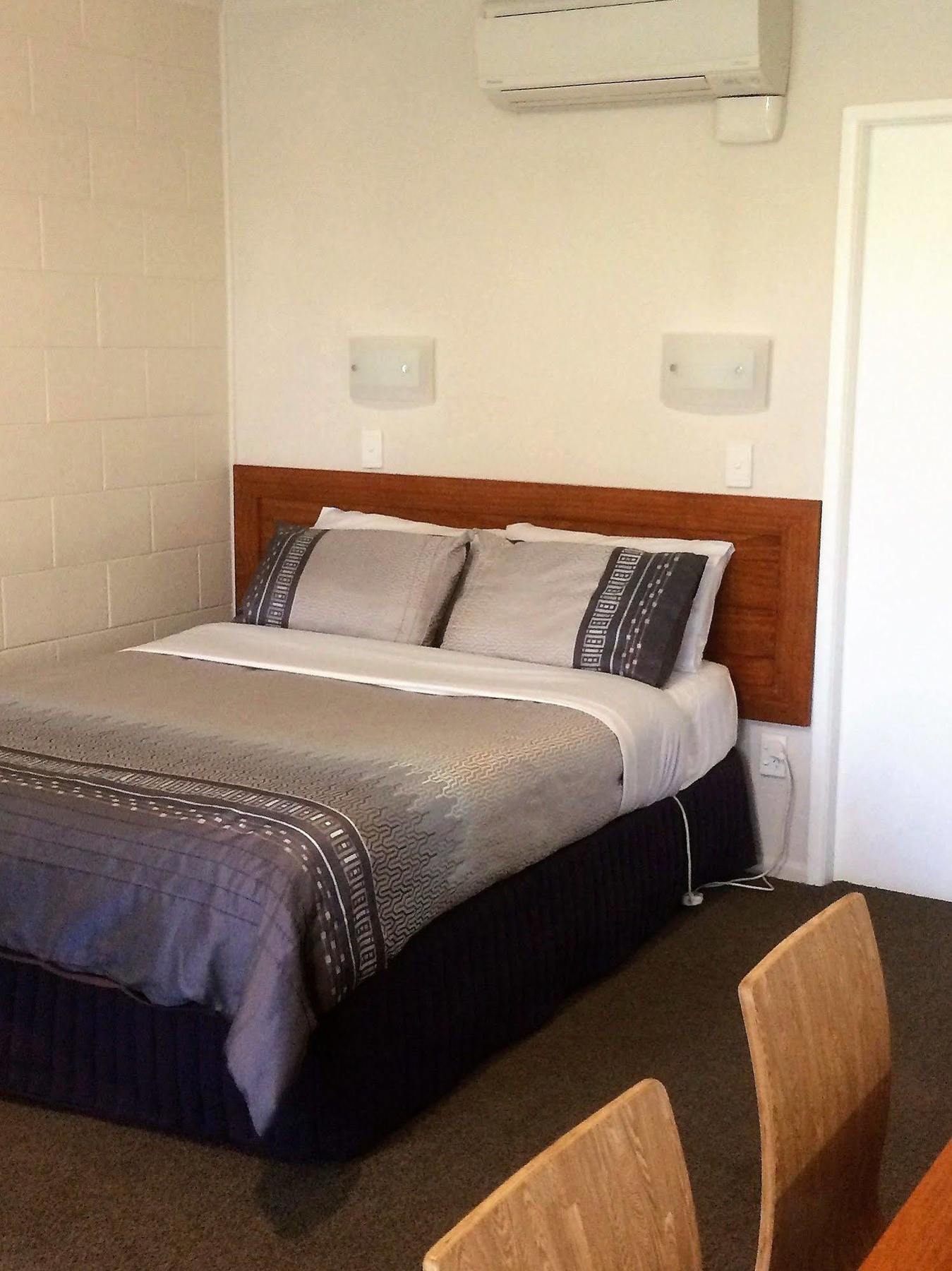 Colonial Motel Papakura Buitenkant foto