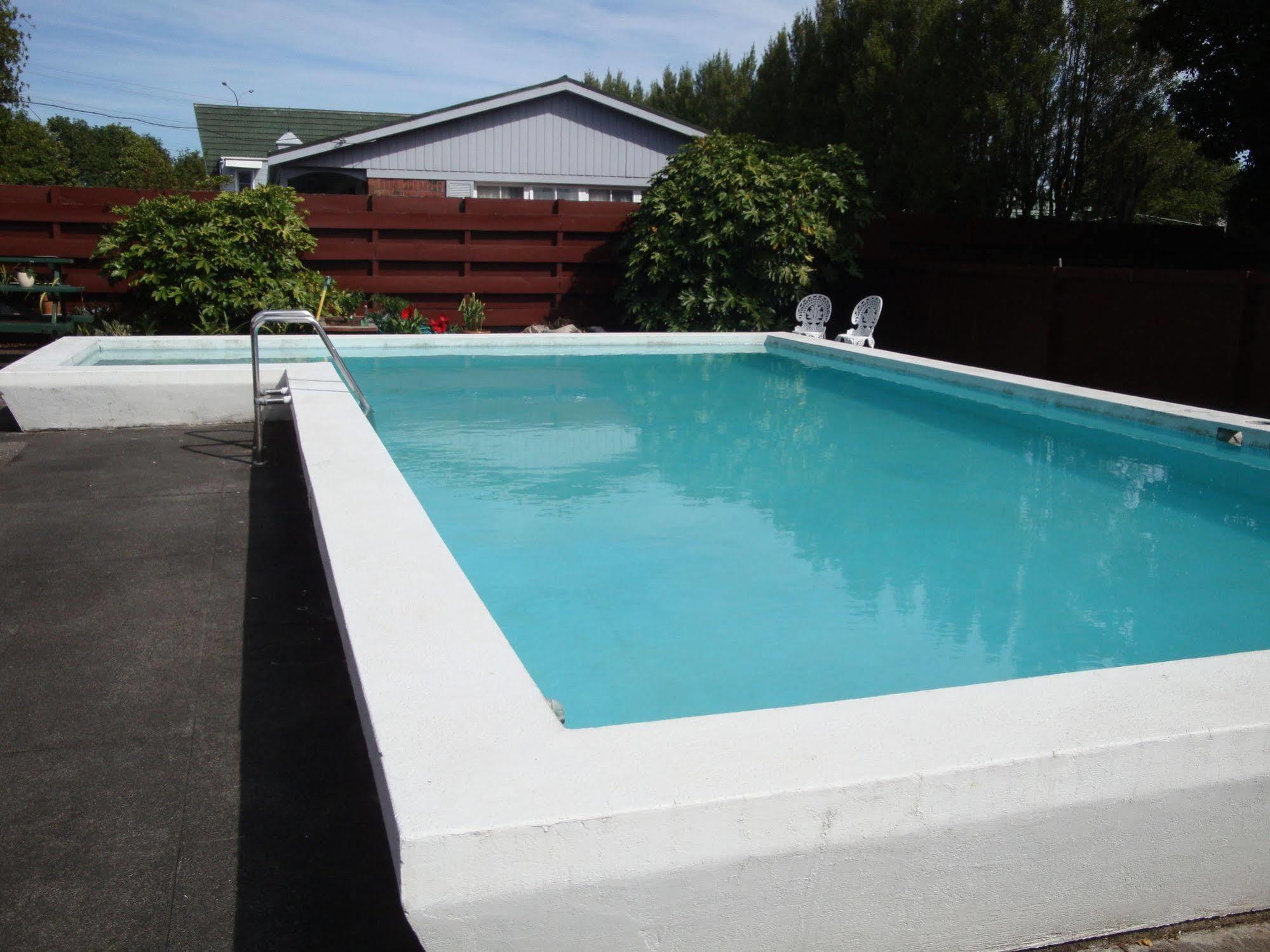 Colonial Motel Papakura Buitenkant foto